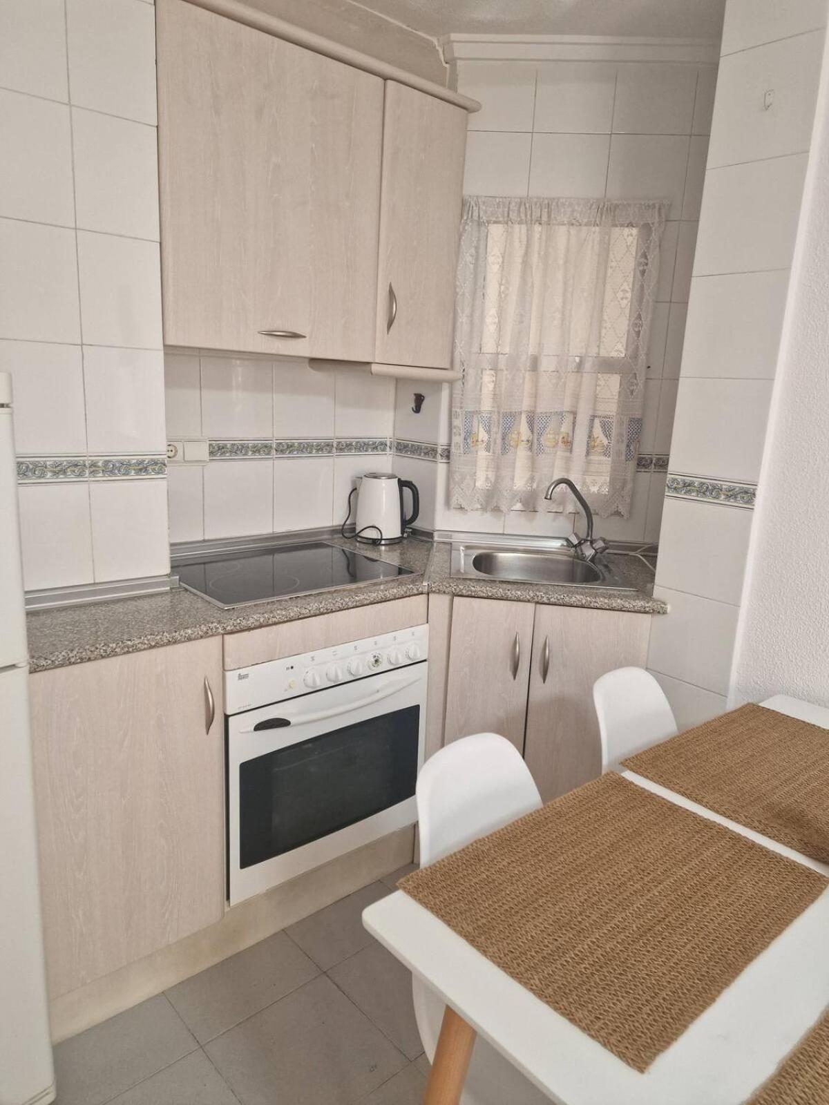 טורבייחה Almudena Apartments מראה חיצוני תמונה